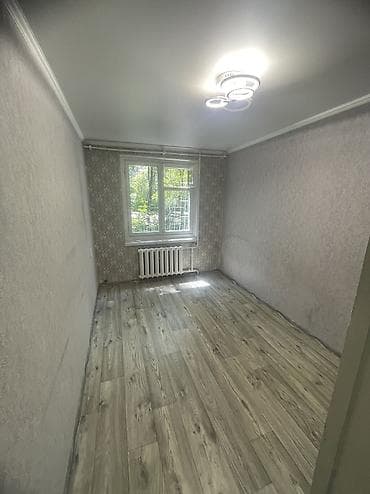 2 комнаты, 43 м², 10 мкр 104 серия, 1 этаж, Косметический ремонт