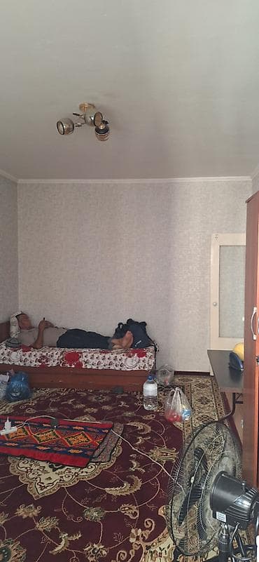 Недвижимость: 1 комната, 33 м², Джал мкр (в т.ч. Верхний, Нижний, Средний) 105 серия, 3 этаж, Требуется ремонт — 2