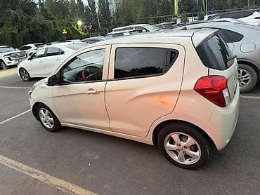 чехлы с рисунками: Chevrolet Spark: 2016 г., 1 л, Автомат, Бензин, Хэтчбэк — 2