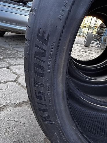 Шины: Разноширокий комплект На G05 В 22 диаметре Передние 275/35/22 Задние — 2