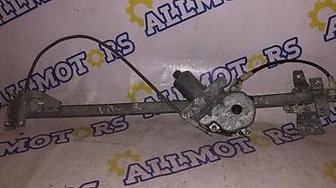 coroll: Toyota Avensis Verso, стеклоподъёмник передний правый — 1