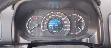 срочно в связи с переездом: Toyota RAV4: 2017 г., 1.5 л, Автомат, Бензин, Кроссовер — 4