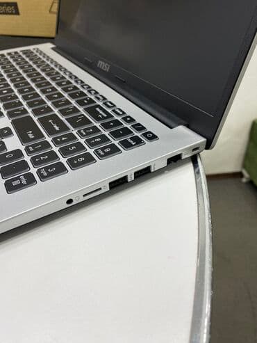msi modern 14: Ноутбук, MSI, 16 ГБ ОЗУ, Intel Core i5, 15.6 ", Новый, Для несложных задач, память SSD — 3