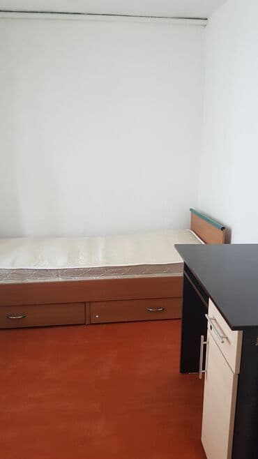 сниму комнату долгосрочно: 20 м², С мебелью — 2