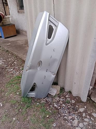 sonata: Крышка багажника Hyundai — 1