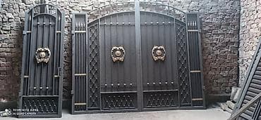 железные перилы: Кованые металлические ворота с калиткой - Комплект: двустворчатые — 1