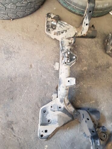 купить дом в бостери: Mazda Familia 323 балка подрамник, Мазда Фамилия 2004год, передняя — 1