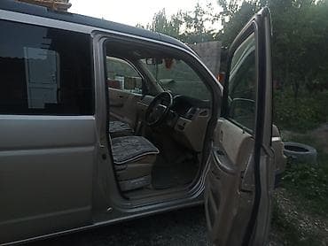 выбор номера о: Honda Stepwgn: 2001 г., Минивэн — 3
