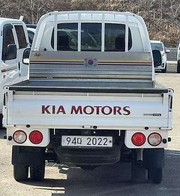 hyundai машина: Kia BONGO: 2021 г., 2.4 л, Газ — 5