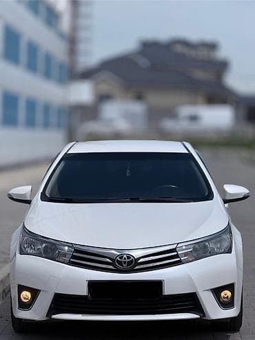 бампер галант: Toyota Corolla: 2013 г., 1.6 л, Автомат, Бензин, Седан — 2