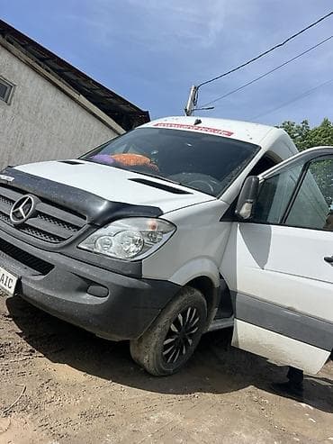 мона колесо: Продаю Грузовые фургоны Mercedes-Benz 906 Sprinter (длинная база — 9