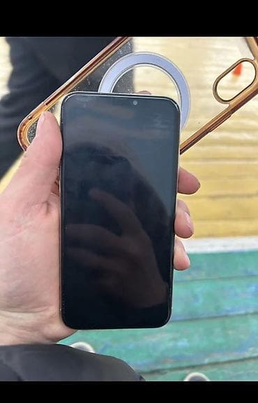 galaxy s19: IPhone X, Б/у, 256 ГБ, Серебристый, Чехол, 100 % — 3