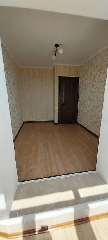 2 комнатная студия: 5 и более комнат, 100 м², 105 серия, 5 этаж, Дизайнерский ремонт — 4