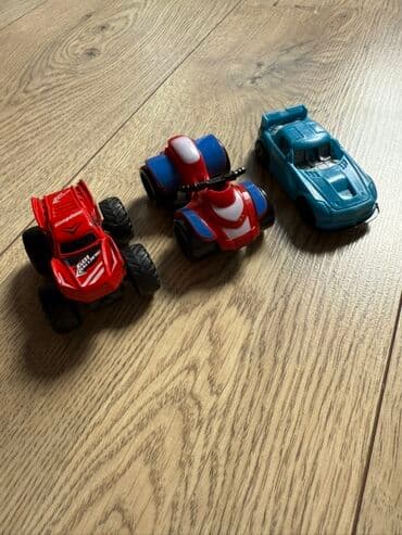 купить игрушки из игры в кальмара: Набор игрушечных машинок В комплекте на фото: 1) 3 зеленые машинки — 3