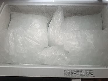 Мёд: ЛЁД ПИЩЕВОЙ для кофеен баров кафе и ресторанов. На фото наш лёд — 4