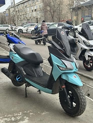 Скутеры: Тип скутера 150 куб. см, Бензин, Б/у — 4