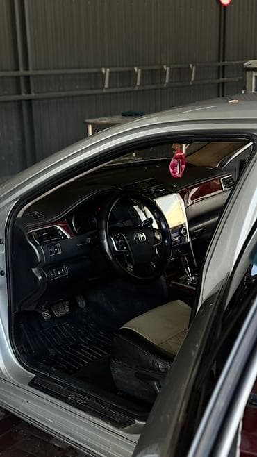 Продажа авто: Toyota Camry: 2013 г., 2.5 л, Автомат, Бензин, Седан — 8