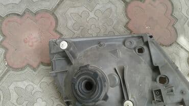 энесей: Продаю фара Тойота Гранд Хайс только фара стекло целое сзади ушки 2 — 2