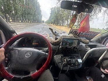 холодильник на вольво: Mercedes-Benz Спринтер: 2004 г., 2.7 л, Автомат, Дизель, Бус — 5
