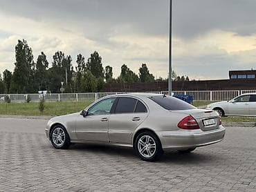 Mercedes-Benz E-Class: 2003 г., 1.8 л, Автомат, Дизель, Седан — 1