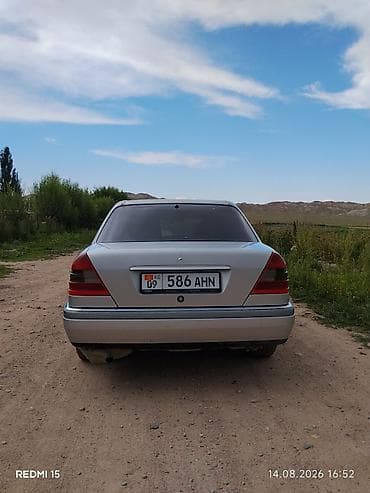 степ эреф 1: Mercedes-Benz C-Class: 1993 г., 1.8 л, Кол менен иштөөчү, Бензин, Седан — 4