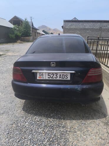 обмен дом на авто: Honda Accord: 2002 г., 2 л, Механика, Бензиновая, Седан — 3
