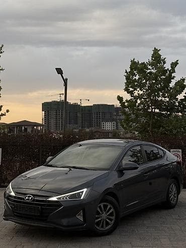 byd e9: Hyundai Elantra: 2018 г., 1.6 л, Автомат, Бензин, Седан — 2