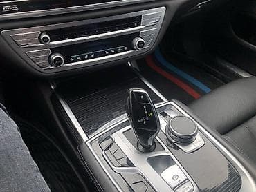 Продажа авто: BMW 7 series: 2022 г., 3 л, Автомат, Бензин, Седан — 3