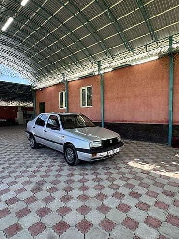 детский багги на бензине: Volkswagen Vento: 1996 г., 1.8 л, Бензин, Седан — 1
