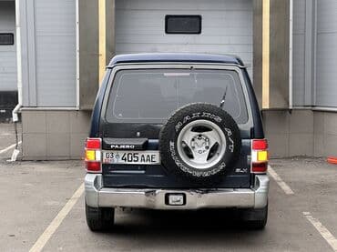 audi a4 2008: Mitsubishi Pajero: 1995 г., 2.5 л, Механика, Бензин, Внедорожник — 5