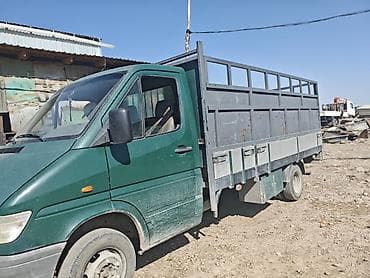 Продаётся грузовой фургон Mercedes‑Benz Sprinter 412D, зелёный, с — 2