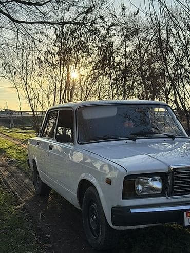 ВАЗ (ЛАДА) 2107: 2011 г., 1.6 л, Ручные, Бензин, Седан