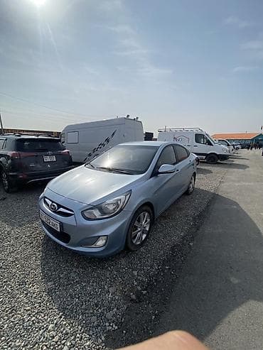 5120 r17: Hyundai Solaris: 2011 г., 1.6 л, Автомат, Бензин, Седан — 2