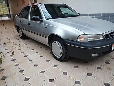 Унаа: Daewoo Nexia: 1994 г., 1.6 л, Кол менен иштөөчү, Бензин, Седан — 2