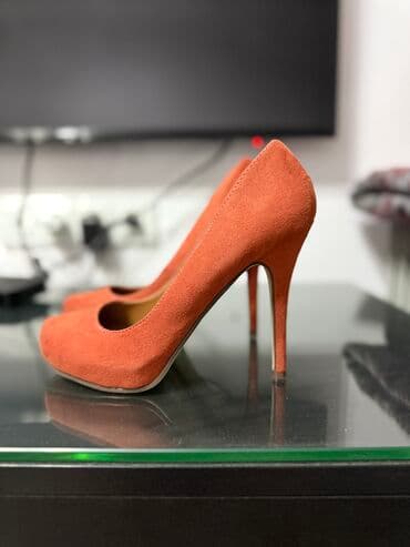 женские брендовые туфли недорого: Продаю женские туфли новые ни разу не носились замшевые,подошва тоже — 2