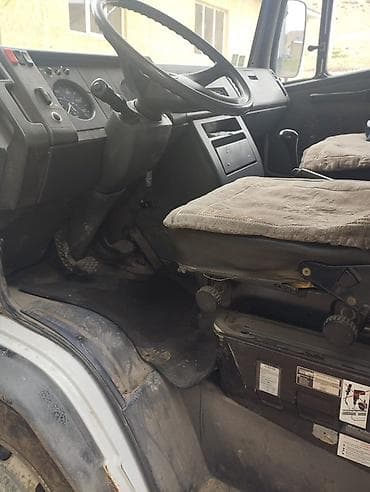 Унаа: Жүк ташуучу унаа, Mercedes-Benz, Дубль, 6 т, Колдонулган — 6