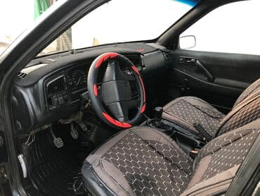 купить авто в кредит без первоначального взноса: Volkswagen Passat: 1993 г., 1.8 л, Механика, Бензин, Универсал — 7