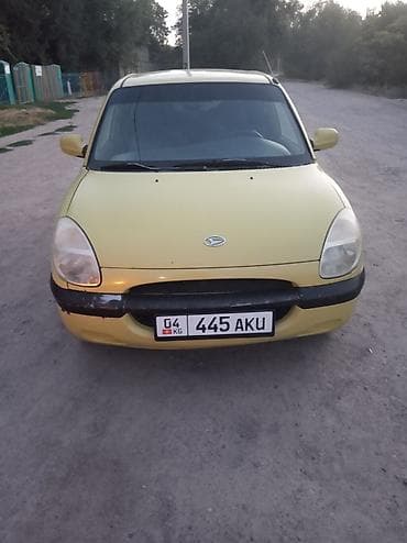 Транспорт: Daihatsu Sirion: 1999 г., 1 л, Механика, Хэтчбэк — 1