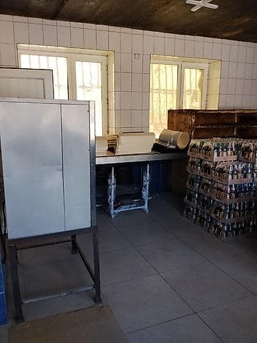 продаю контейнер кудайберген: Цех, Жабдуусу менен, 181 м² — 2