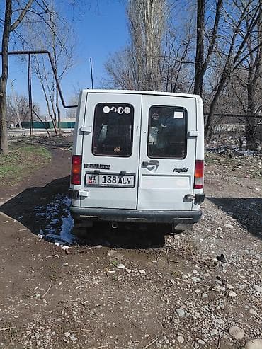 рено приемум: Легкий грузовик, Renault, Стандарт, До 1 т — 4