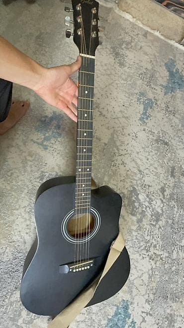 adaltis guitar: Акустическая гитара Kalat, форма корпуса Dreadnought с вырезом — 6