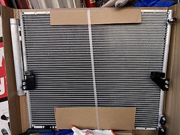 крепления для кондиционера: Радиаторы кондиционера (конденсоры) для автомобилей. Описание: - — 2