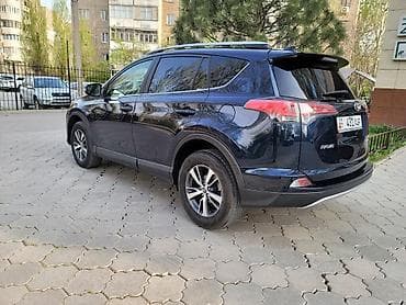 Toyota RAV4: 2018 г., 2.5 л, Автомат, Бензин, Кроссовер — 2