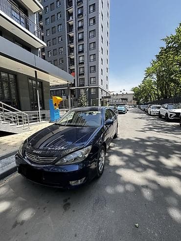 Toyota Camry: 2005 г., 2.4 л, Автомат, Бензин, Седан
