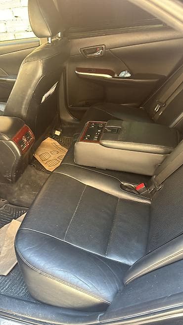 Toyota Camry: 2012 г., 3.5 л, Автомат, Бензин, Седан — 7
