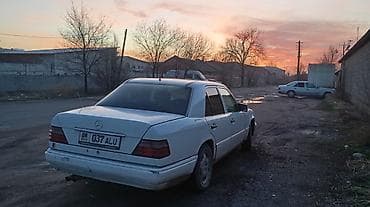 bmv 530: Mercedes-Benz W124: 1994 г., 2 л, Механика, Бензин, Седан — 4
