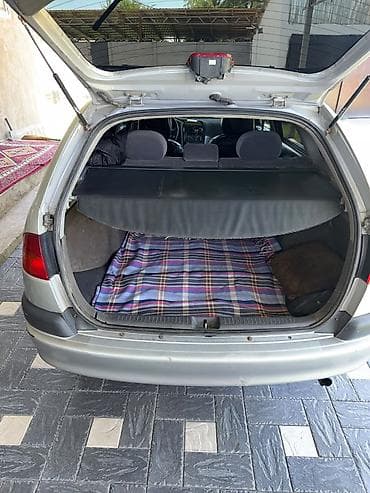 Toyota Avensis: 1999 г., 1.8 л, Механика, Бензин, Универсал — 6