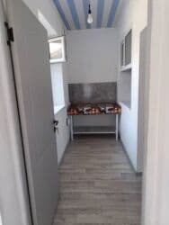 Үйдү ижарага алам: 30 кв. м, 1 бөлмө, Жертөлө, ороо, Забор, тосулган — 3