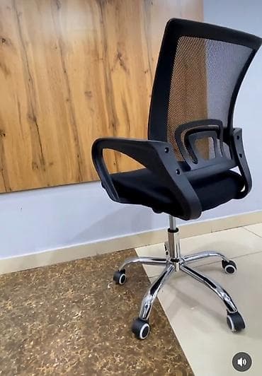 Офисные кресла: Офисное кресло, Новый, С колесиками, цвет - Черный — 2