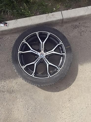 Колеса в сборе 40 / R 20, Лето, Б/у, 1 шт, Легковые, Литые, отверстий - 5